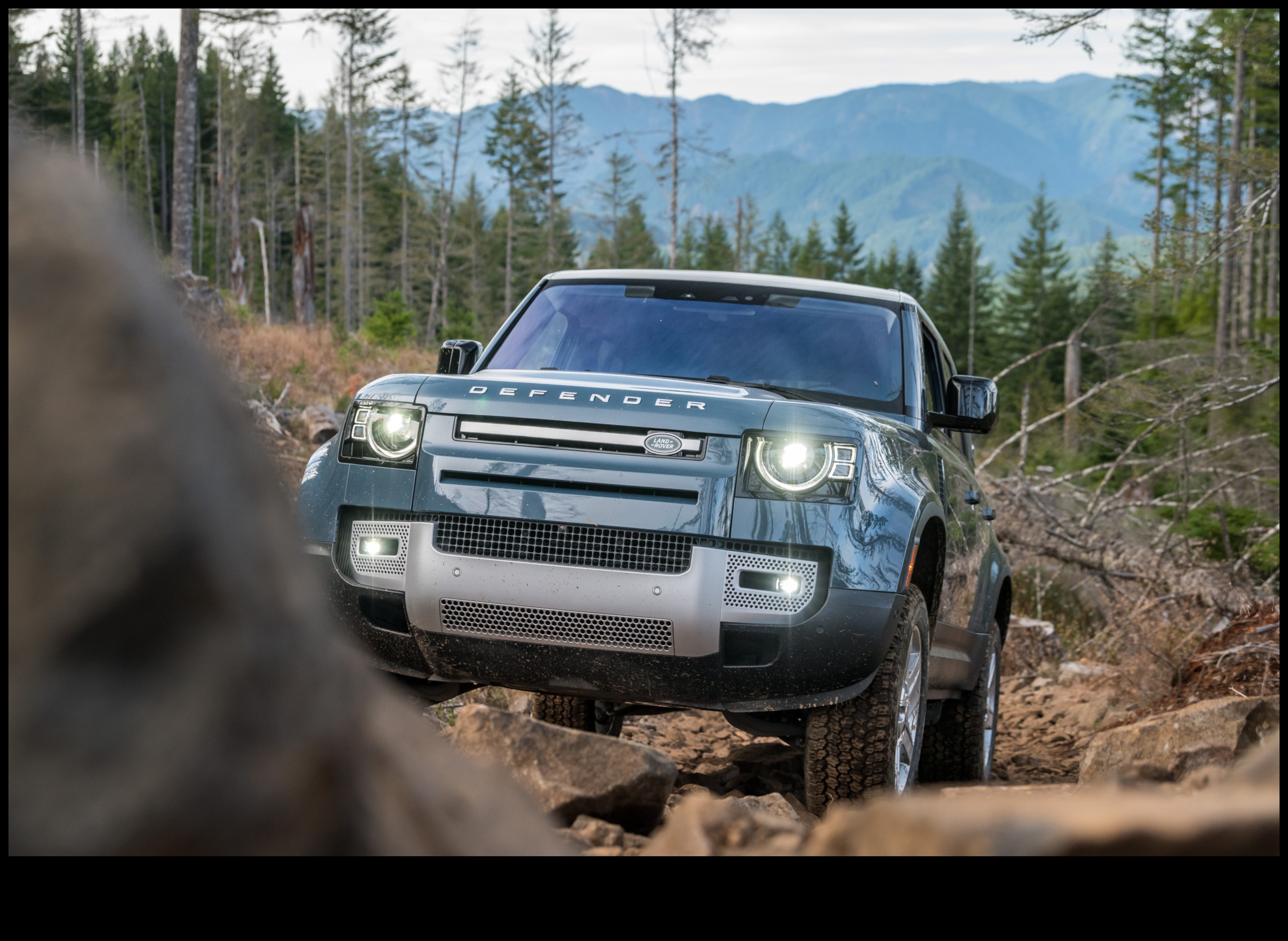 Off-Road Mavericks: Ultimate Wilderness Deneyimi için Tasarlanan SUV'lar